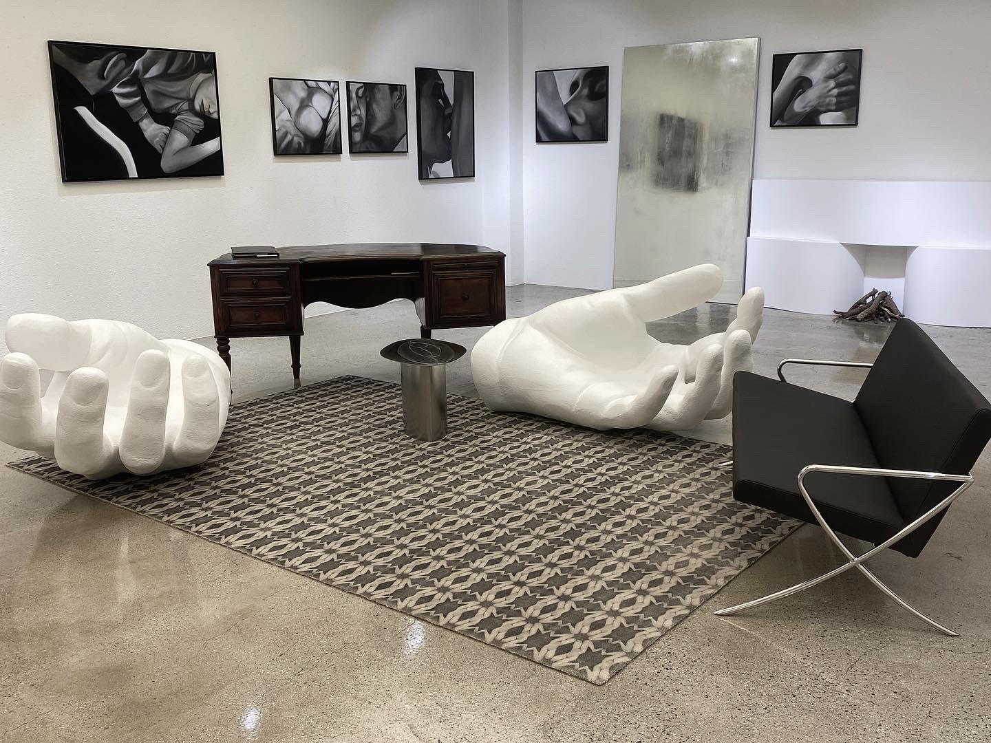 DESIRE BUT DO NOT DO, BECOME ILL installation view 1